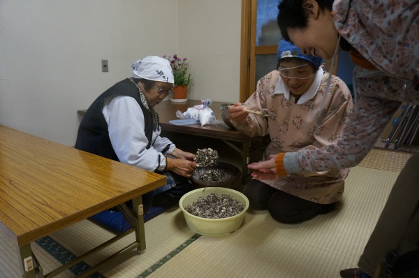 DSC03336ゼンマイの白和え味見